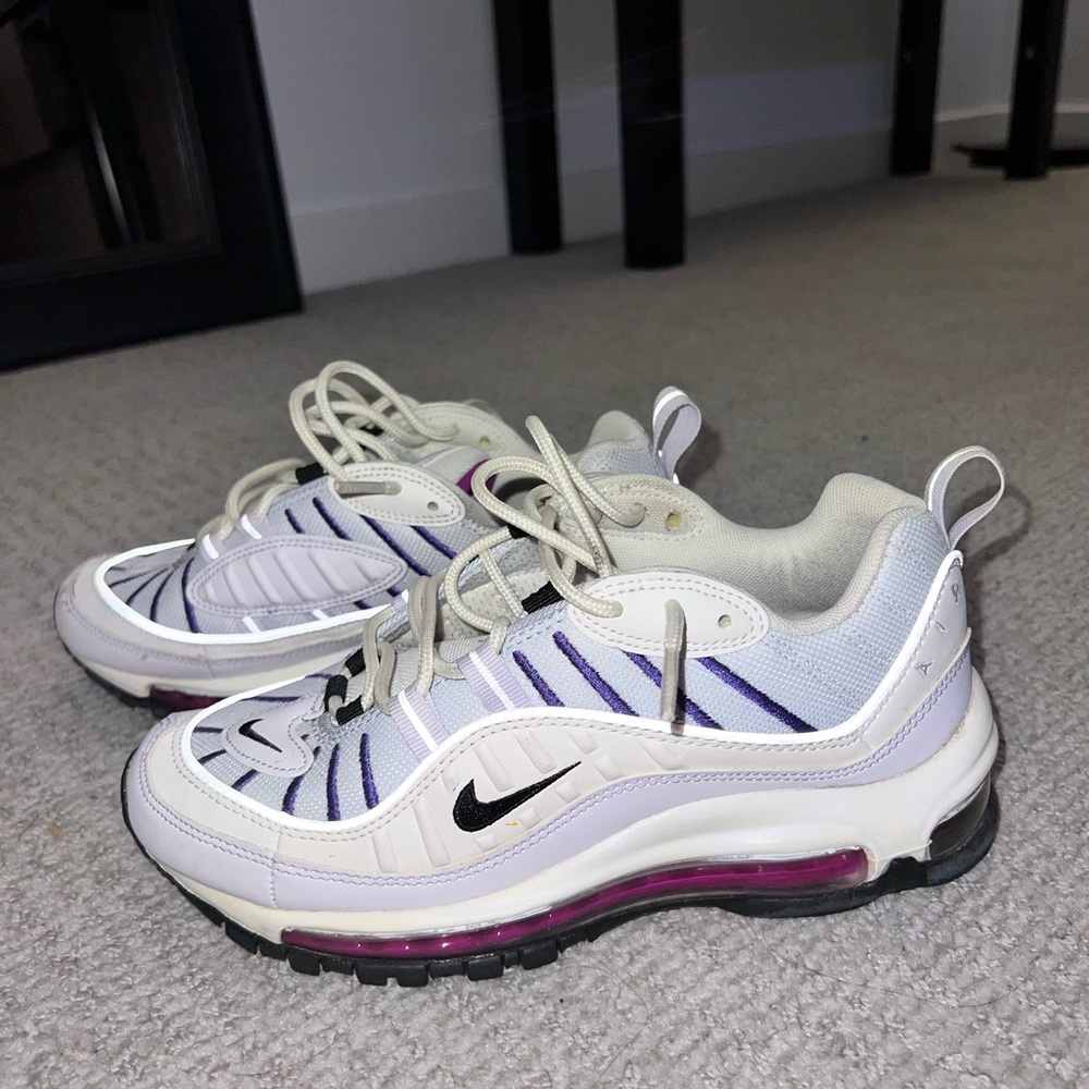 Nike air max